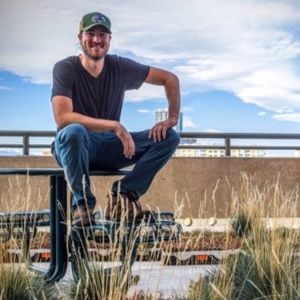 Meet your Posher, Troy